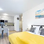 - Free Parking - Large Balcony * בודפשט