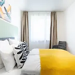 - Free Parking - Large Balcony דירה