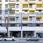 דירה - Free Parking - Large Balcony בודפשט