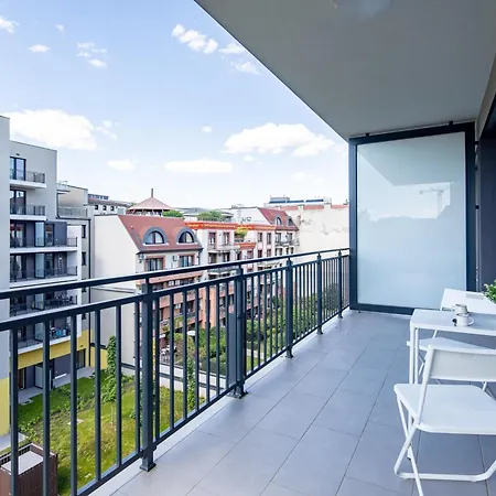 - Free Parking - Large Balcony