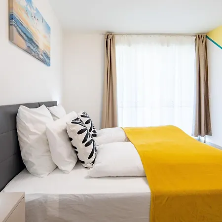 - Free Parking - Large Balcony Budapest