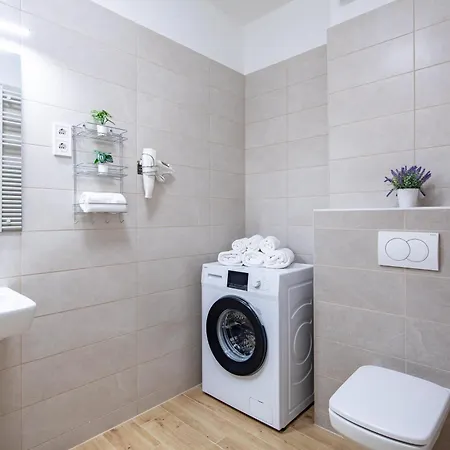 - Free Parking - Large Balcony