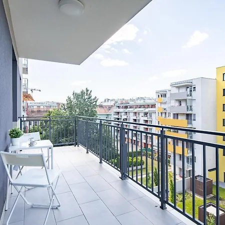 - Free Parking - Large Balcony *