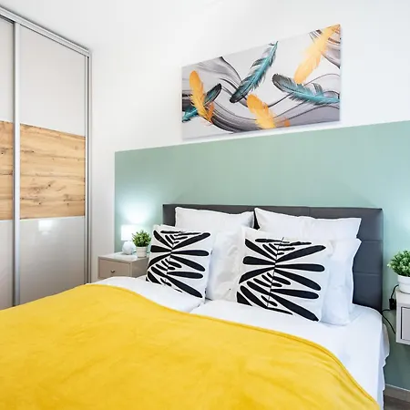 - Free Parking - Large Balcony *