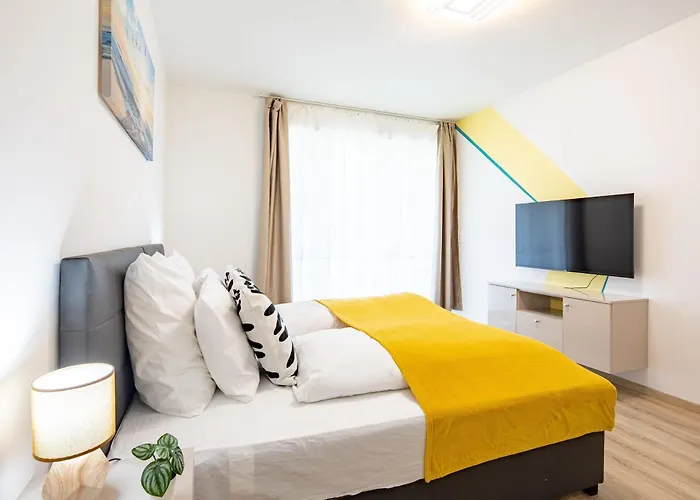 Apartmán - Free Parking - Large Balcony *