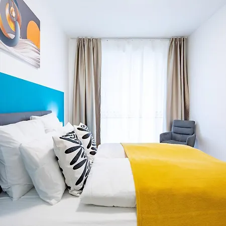 - Free Parking - Large Balcony Apartament